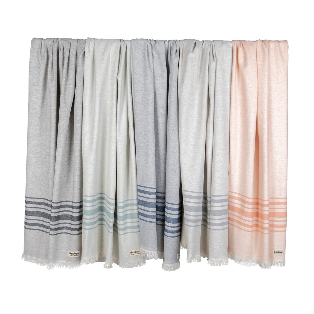Ręcznik Hammam Ukiyo Yumiko AWARE™ 100x180 cm z haftem - Inne tekstylia z nadrukiem logo | VEBI - zdjęcie 27