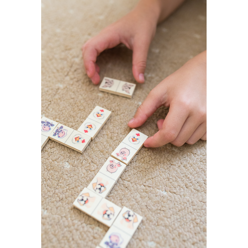 Domino w drewnianym pudełku - gra firmowa z logo - Gry i zabawy z nadrukiem logo | VEBI - zdjęcie 10