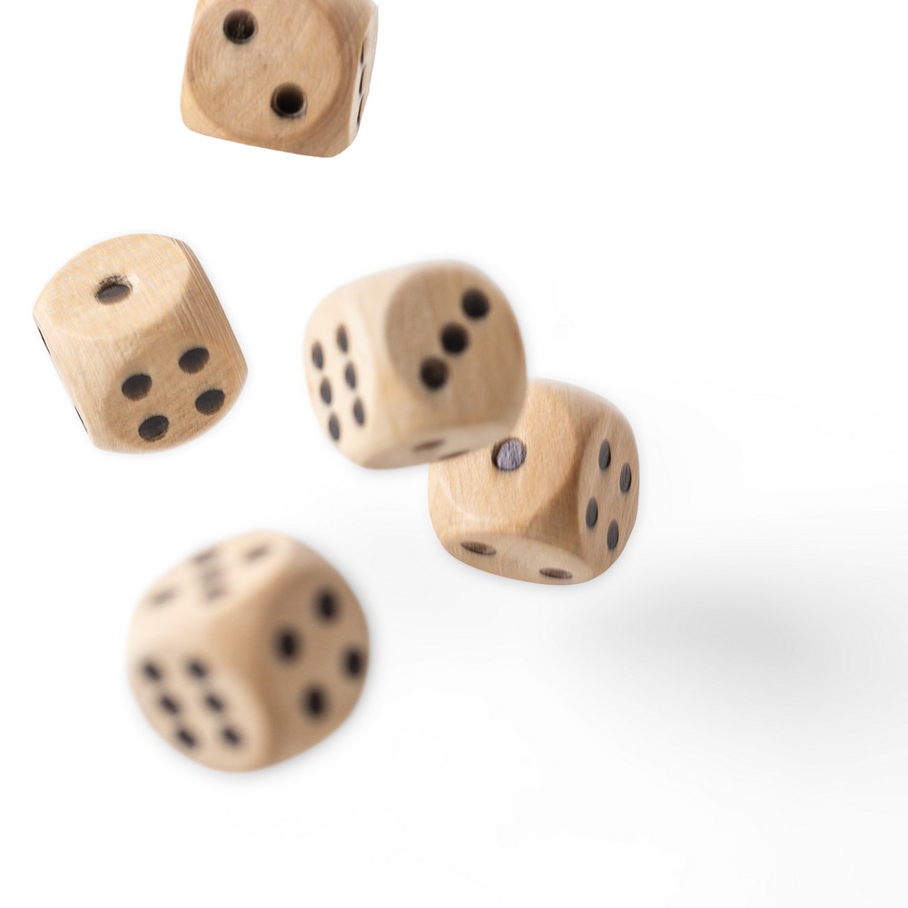 Drewniany zestaw do gry w kości z pudełkiem - zdjęcie 3