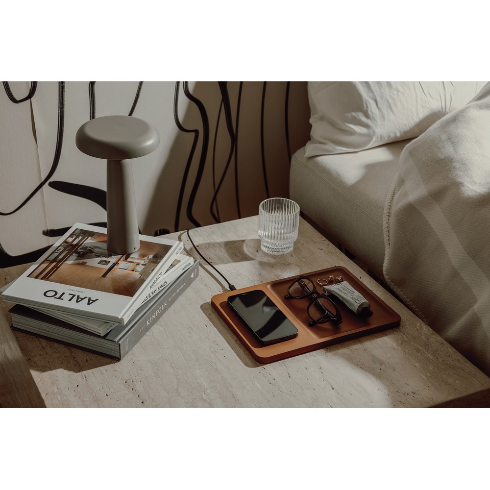 Bezprzewodowa ładowarka Timo z organizerem - eko gadżet - zdjęcie 4