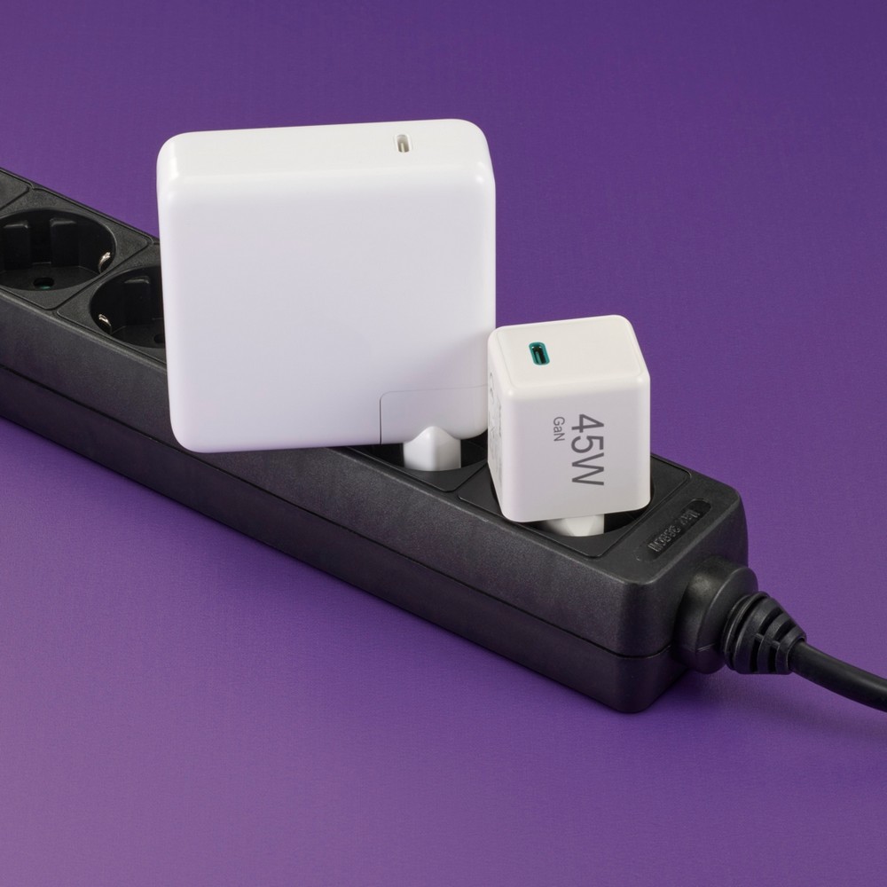 Hama Supermini – kompaktowa ładowarka ścienna 45W USB-C - Ładowarki z nadrukiem logo | VEBI - zdjęcie 15