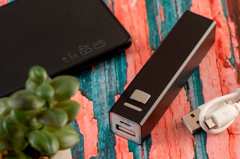 Metalowy Power Bank 2200 mAh - przenośna ładowarka reklamowa - Power banki z nadrukiem logo | VEBI - zdjęcie 30