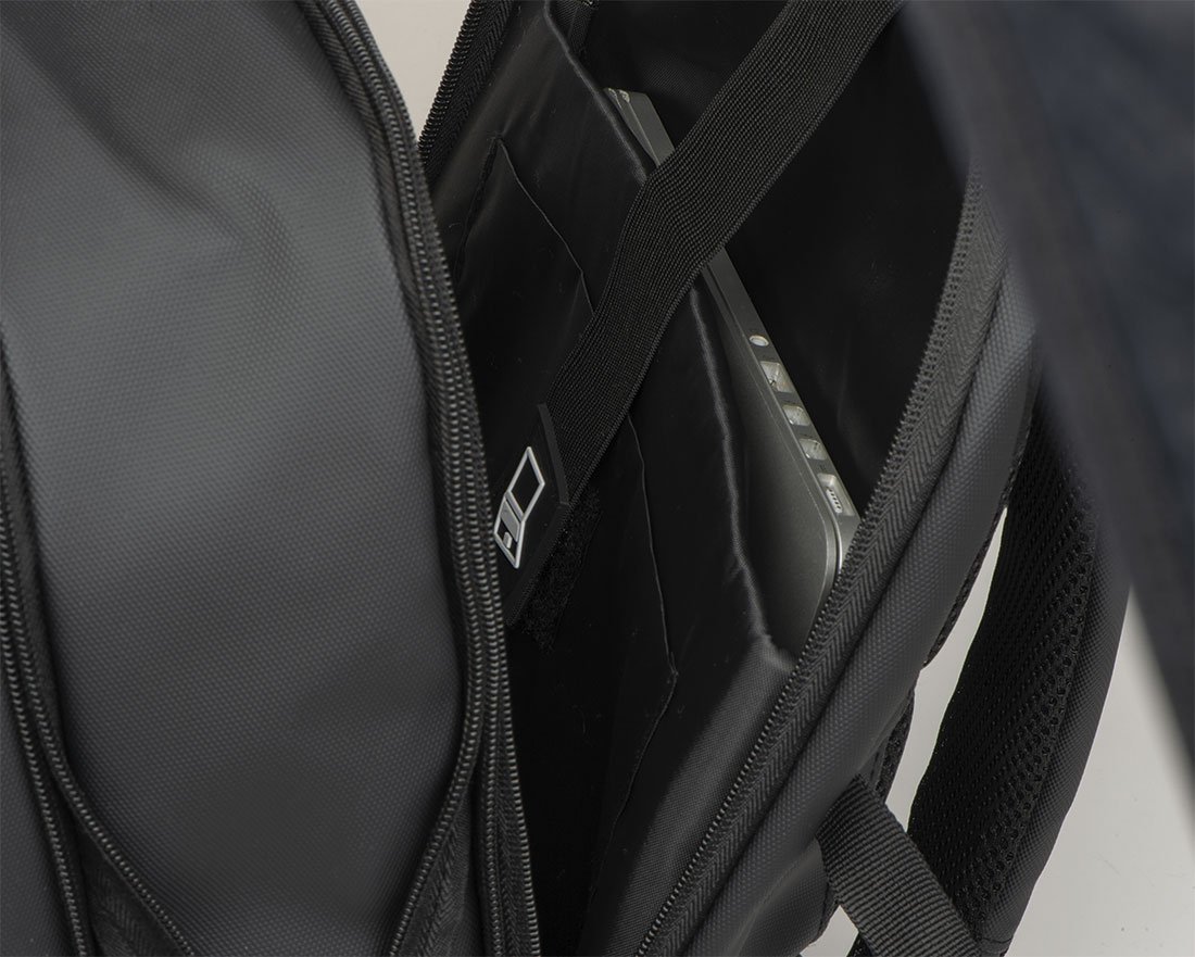 Plecak biznesowy RICHMOND z portem USB i ochroną antykradzieżową - Torby i plecaki na laptopy z nadrukiem logo | VEBI - zdjęcie 10