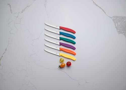 Nóż kuchenny Victorinox SwissClassic z ząbkowanym ostrzem - Noże i scyzoryki z nadrukiem logo | VEBI - zdjęcie 2